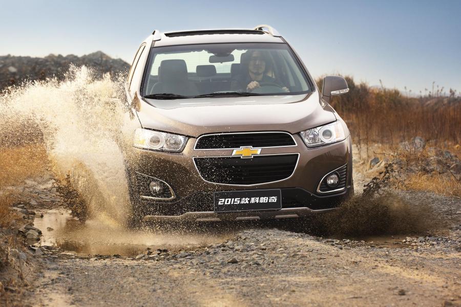  Chevrolet Captiva 2015 года  (CN) (фото 4 из 5)